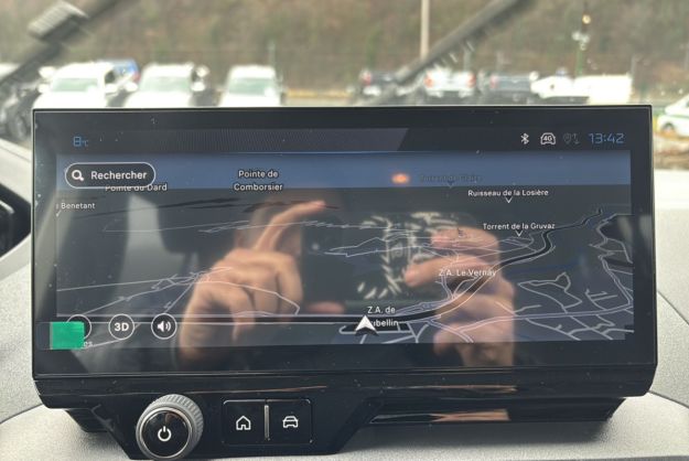 PEUGEOT RIFTER BLUEHDI 130 EAT8 ALLURE