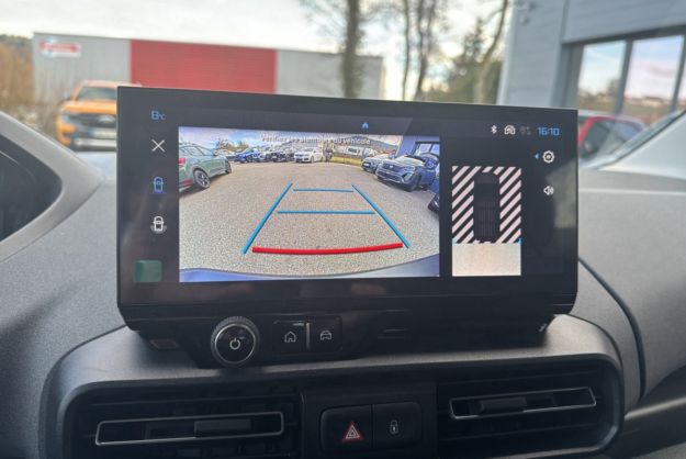 PEUGEOT RIFTER BLUEHDI 130 EAT8 ALLURE