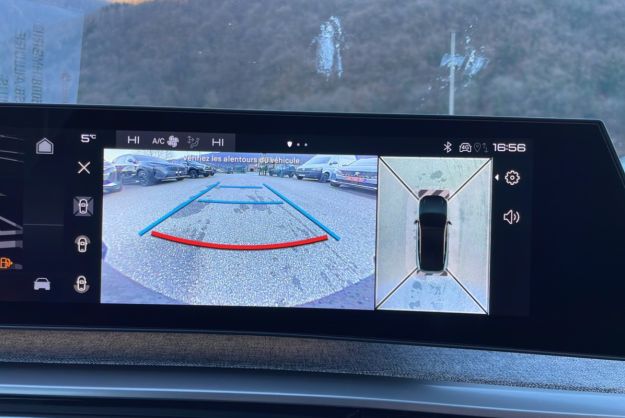 PEUGEOT 5008 HYBRID 145 E-DCS6 ALLURE PLUS