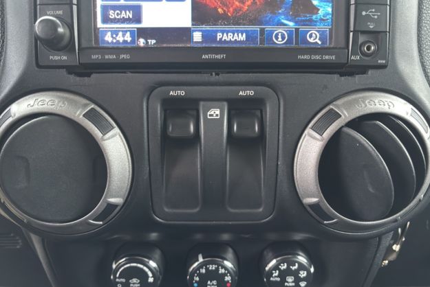 JEEP WRANGLER 2.8 CRD 200 4X4 SAHARA