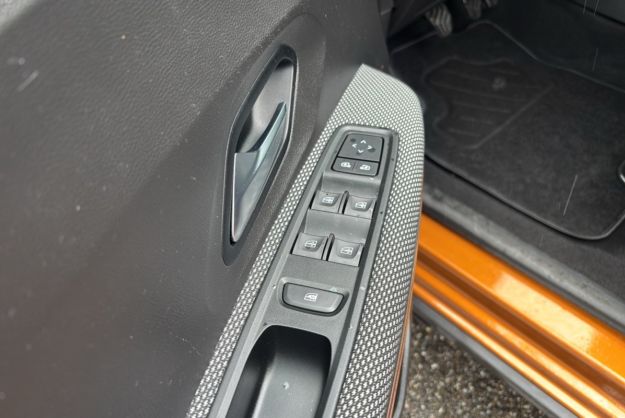 DACIA SANDERO STEPWAY ECO-G 100