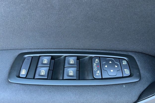 RENAULT MEGANE ESTATE 1.5 BLUEDCI 115 5PL