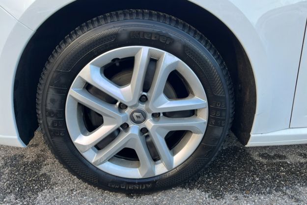 RENAULT MEGANE ESTATE 1.5 BLUEDCI 115 5PL