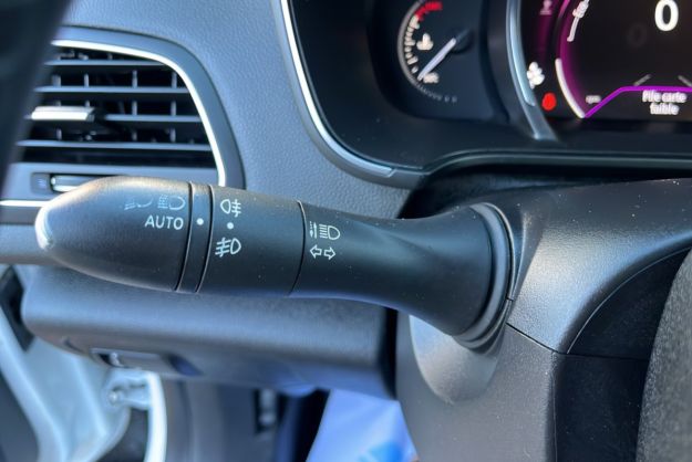 RENAULT MEGANE ESTATE 1.5 BLUEDCI 115 5PL