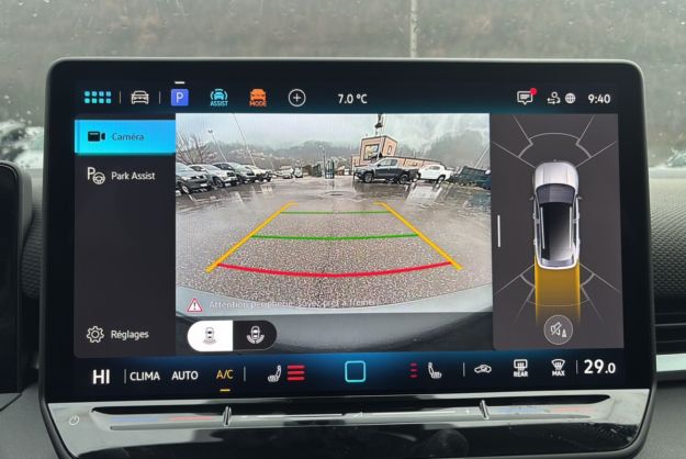 VOLKSWAGEN T-ROC ETSI 150 DSG7 R-LINE