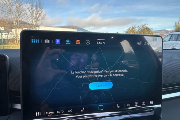 VOLKSWAGEN T-ROC ETSI 150 DSG7 R-LINE