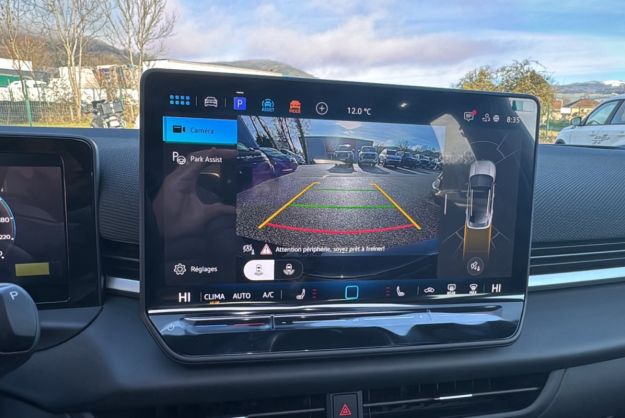 VOLKSWAGEN T-ROC ETSI 150 DSG7 R-LINE