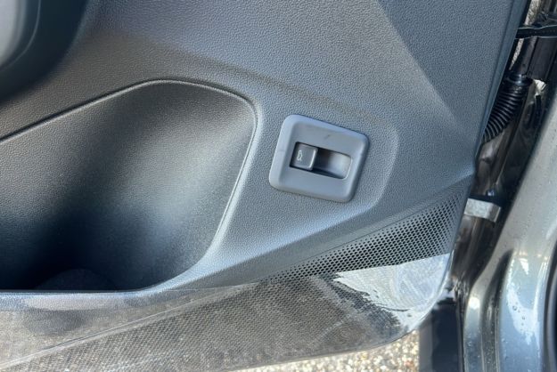 VOLKSWAGEN T-ROC ETSI 150 DSG7 R-LINE PLUS