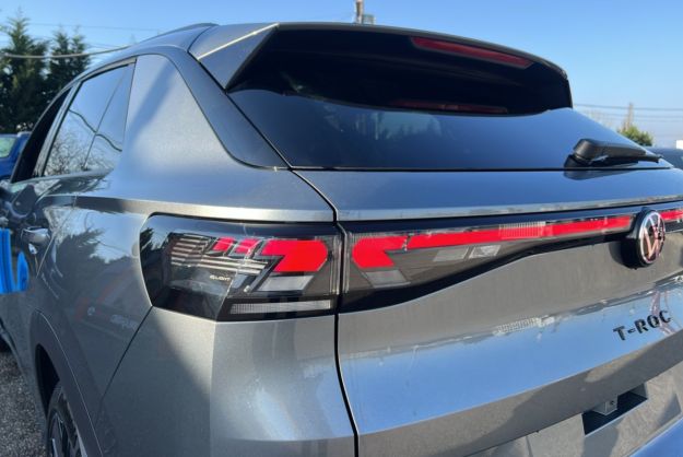 VOLKSWAGEN T-ROC ETSI 150 DSG7 R-LINE PLUS