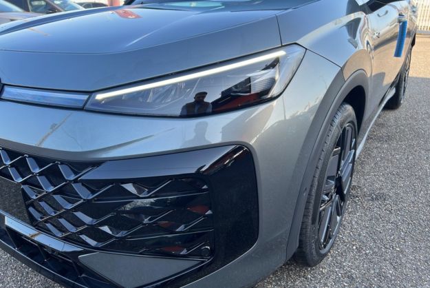 VOLKSWAGEN T-ROC ETSI 150 DSG7 R-LINE PLUS