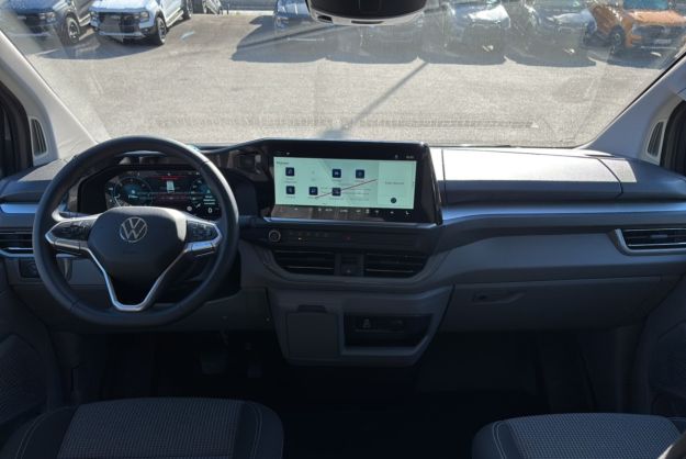 VOLKSWAGEN TRANSPORTER TDI 170 DSG PROCAB L1