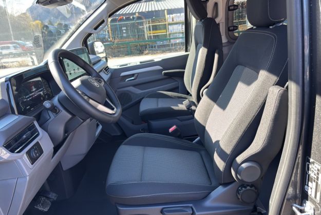 VOLKSWAGEN TRANSPORTER TDI 170 DSG PROCAB L1