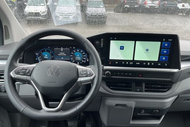 VOLKSWAGEN TRANSPORTER TDI 170 DSG PROCAB L2