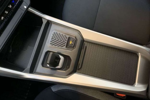 DACIA BIGSTER HYBRID 155 JOURNEY PLUS