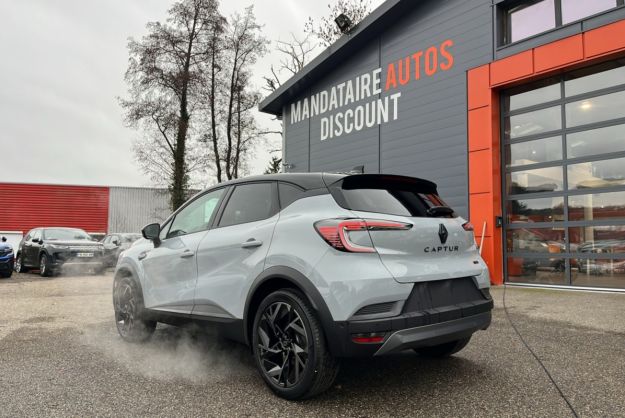 RENAULT CAPTUR E-TECH 160 ESPRIT ALPINE 360