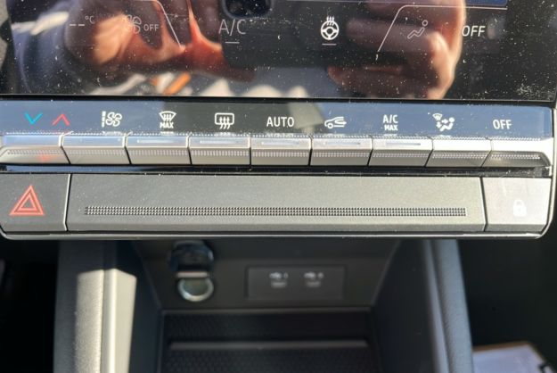 RENAULT CAPTUR E-TECH 160 ESPRIT ALPINE 360