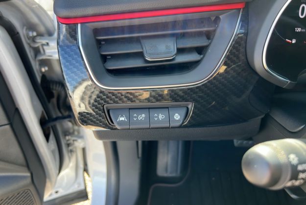 RENAULT ARKANA 145 E-TECH RS LINE