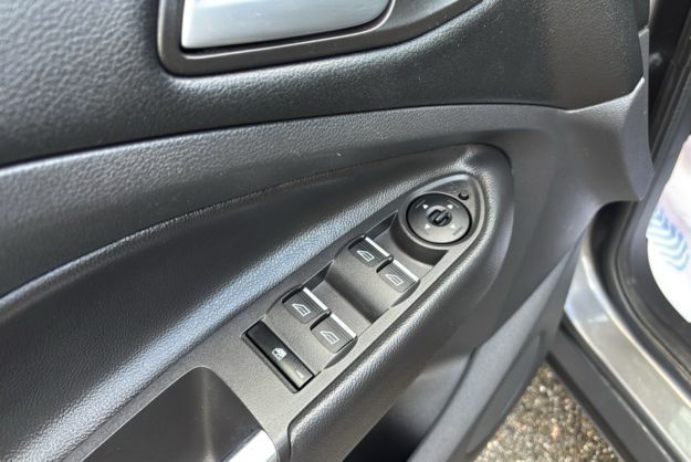 FORD KUGA 2.0 TDCI 150 TREND