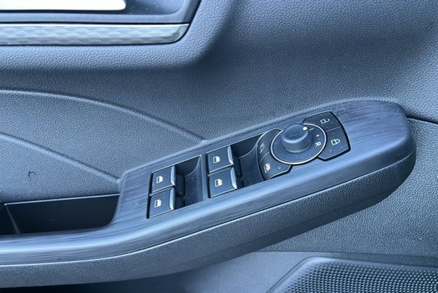 FORD KUGA 2.5 DURATEC 190 FHEV E85 TITANIUM