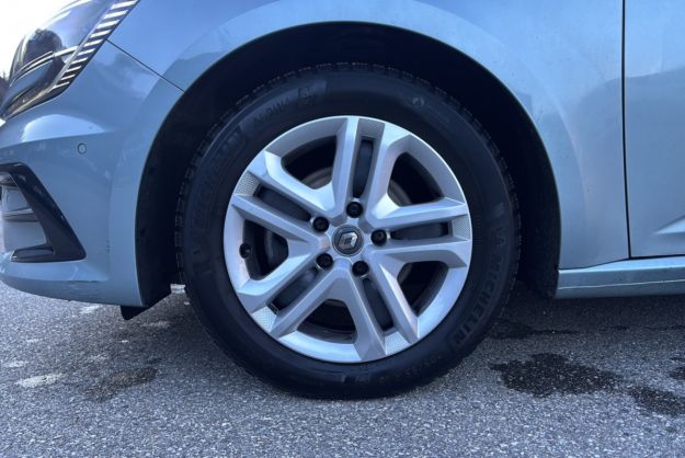 RENAULT MEGANE ESTATE 1.3 TCE 140 EDC EDITION ONE