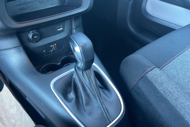 CITROEN C3 1.2 PURETECH 110 EAT6 SHINE