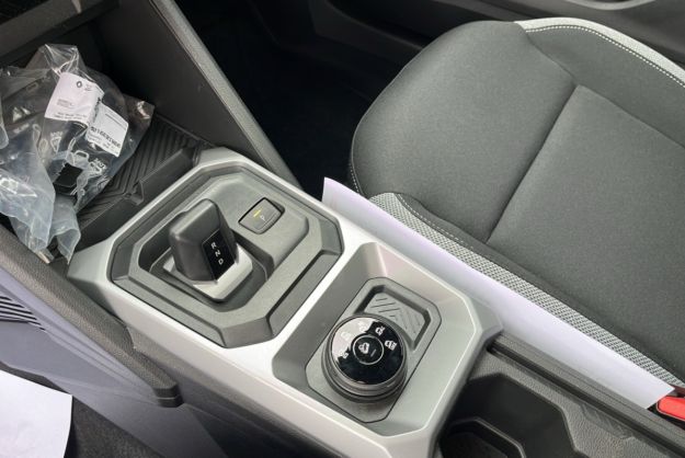 DACIA DUSTER HYBRID-G 150 4X4 JOURNEY PLUS