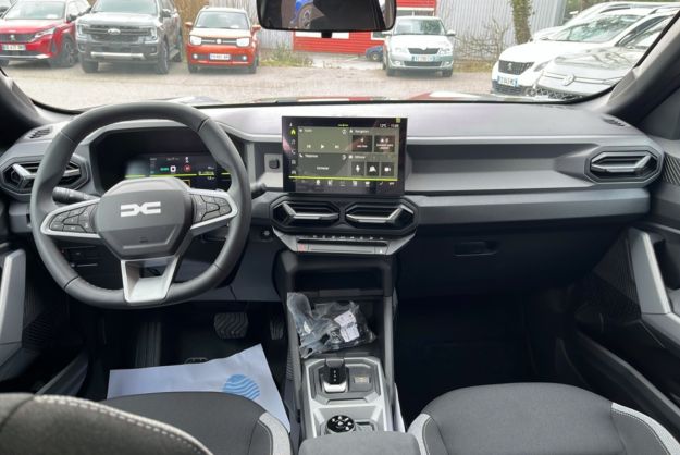 DACIA DUSTER HYBRID-G 150 4X4 JOURNEY PLUS