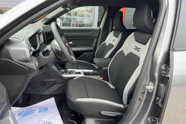 DACIA DUSTER HYBRID-G 150 4X4 JOURNEY PLUS