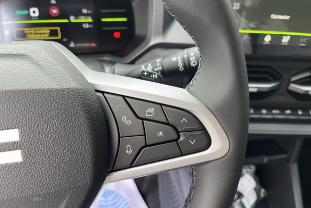 DACIA DUSTER HYBRID-G 150 4X4 JOURNEY PLUS