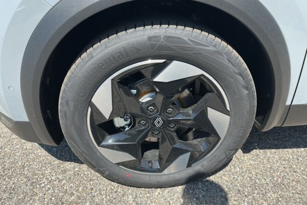 RENAULT CAPTUR E-TECH HYBRID 145 TECHNO PLUS