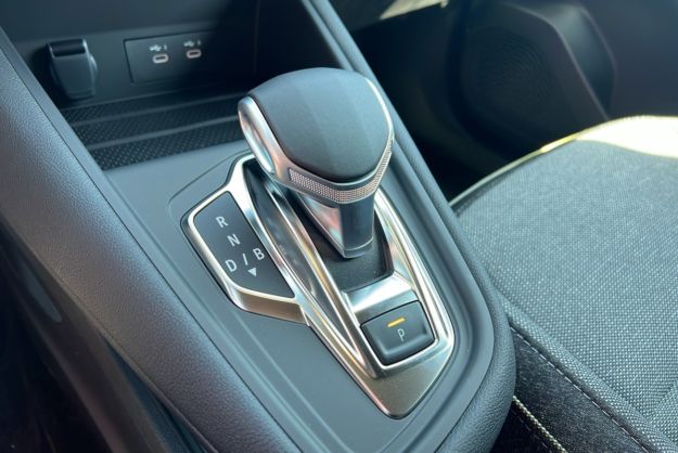 RENAULT CAPTUR E-TECH HYBRID 145 TECHNO PLUS