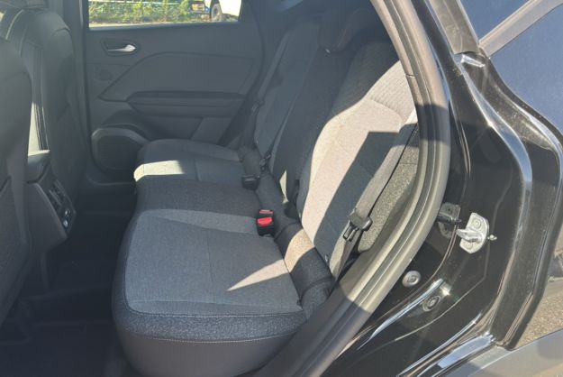 RENAULT CAPTUR E-TECH HYBRID 145 TECHNO PLUS