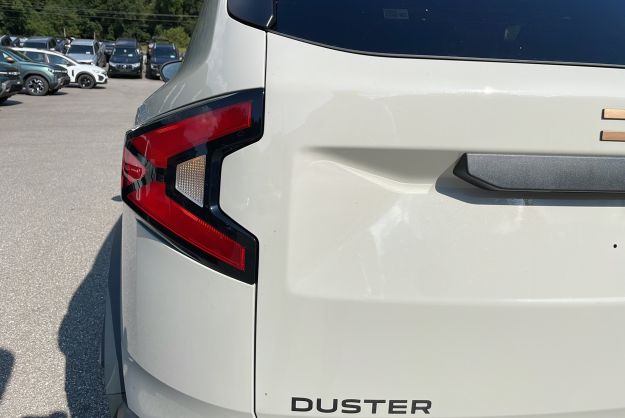 DACIA DUSTER TCE 130 4X4 EXTREME PLUS