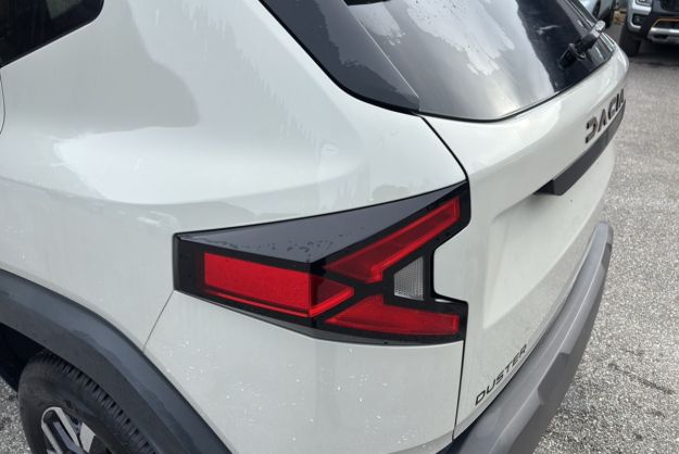 DACIA DUSTER MILD HYBRID 140 EXTREME CITY