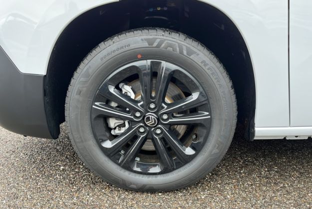 CITROEN BERLINGO BLUEHDI 130 EAT8 MAX 5PL N1