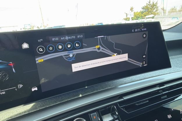 PEUGEOT 3008 HYBRID 136 E-DCS6 ALLURE GPS PANO