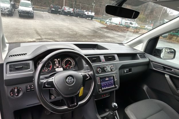 VOLKSWAGEN CADDY VAN 2.0 TDI 122 4MOTION