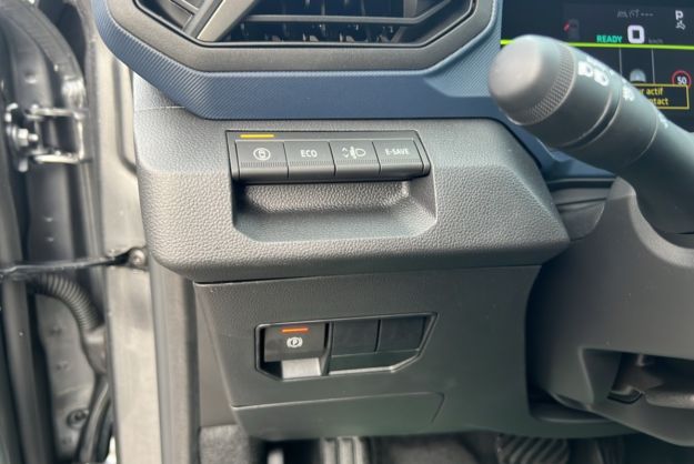 DACIA DUSTER HEV 140 JOURNEY PLUS