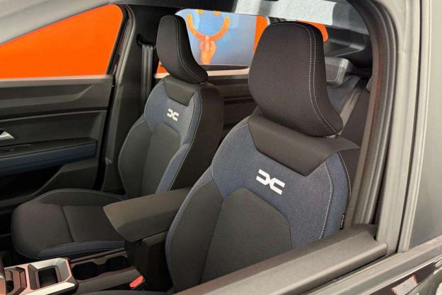 DACIA DUSTER HEV 140 JOURNEY PLUS