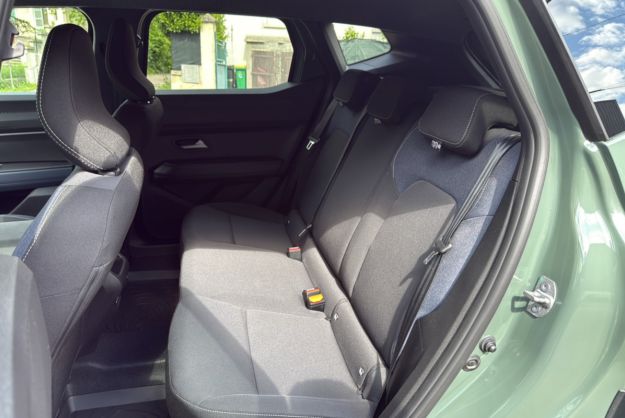 DACIA DUSTER HEV 140 JOURNEY PLUS