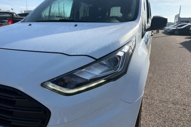 FORD TRANSIT CONNECT 1.5 BVA 120
