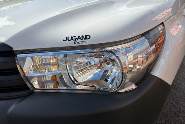 TOYOTA HILUX LECAP 2.4 D-4D 150 DOUBLE CABINE