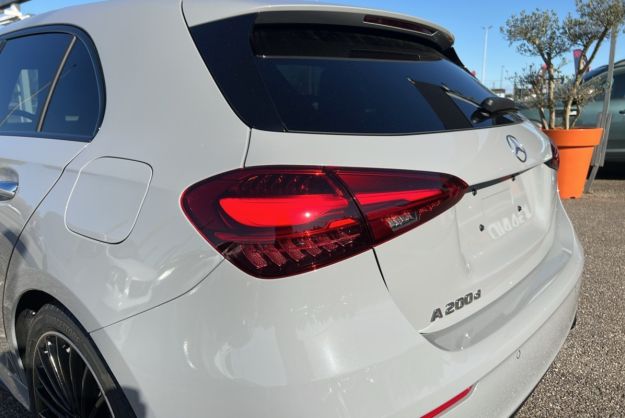 MERCEDES-BENZ CLASSE A 200D BVA EXCLUSIVE DESIGN