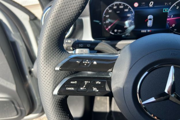 MERCEDES-BENZ CLASSE A 200D BVA EXCLUSIVE DESIGN