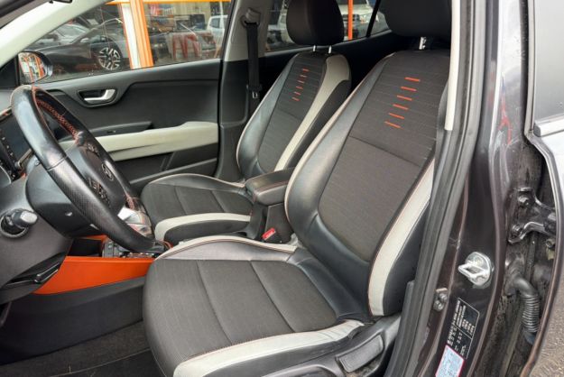 KIA STONIC 1.0 TGDI 120 DESIGN