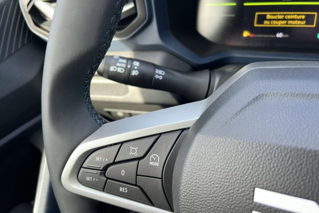 DACIA BIGSTER HYBRID 155 EXPRESSION PLUS