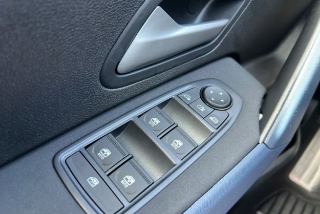 DACIA BIGSTER HYBRID 155 EXPRESSION PLUS