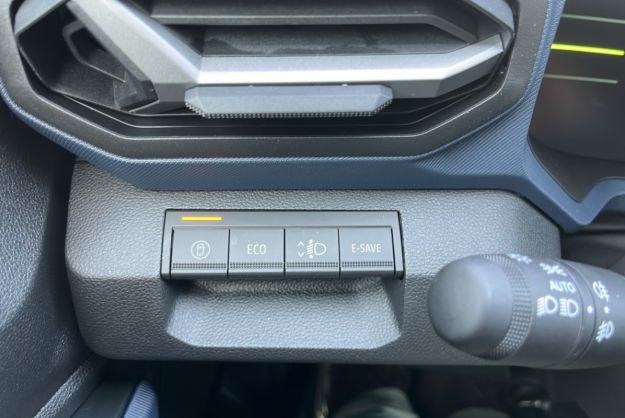 DACIA BIGSTER HYBRID 155 EXPRESSION PLUS