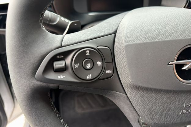 OPEL CORSA HYBRID 110 E-DCT6 GS PK CONFORT