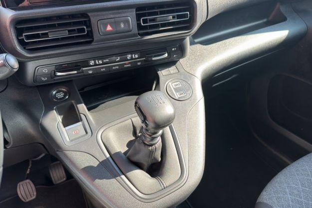 OPEL COMBO HDI 100 BUSINESS N1 5PL